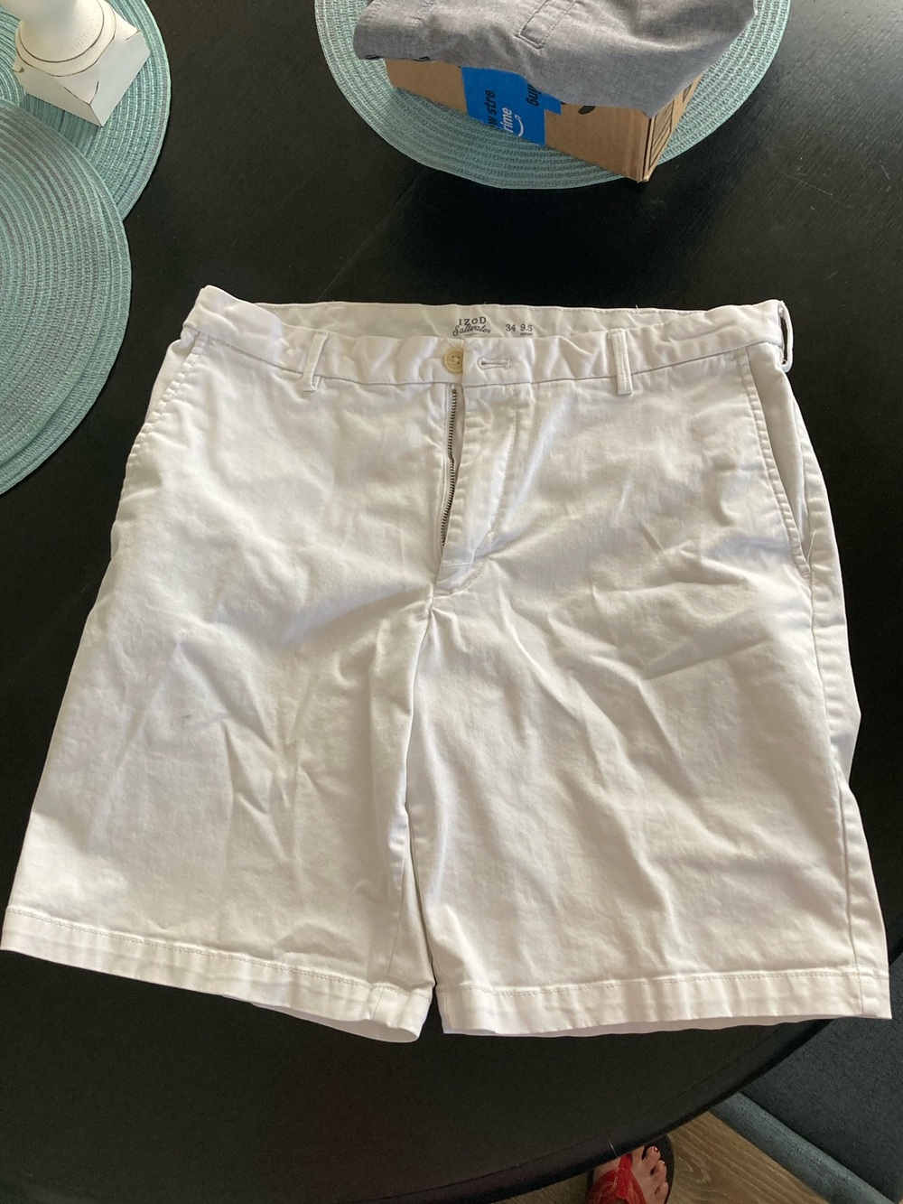 Izod Men’s White Flat Front Cotton Shorts